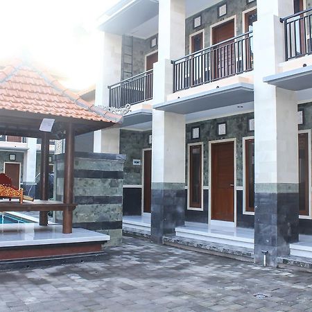 Hotel Santhi Graha Kuta Kuta Lombok Esterno foto